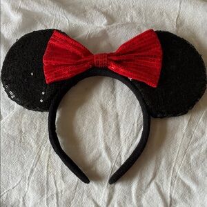 Disney Park Mini-mouse Ears Headband with Red Bow